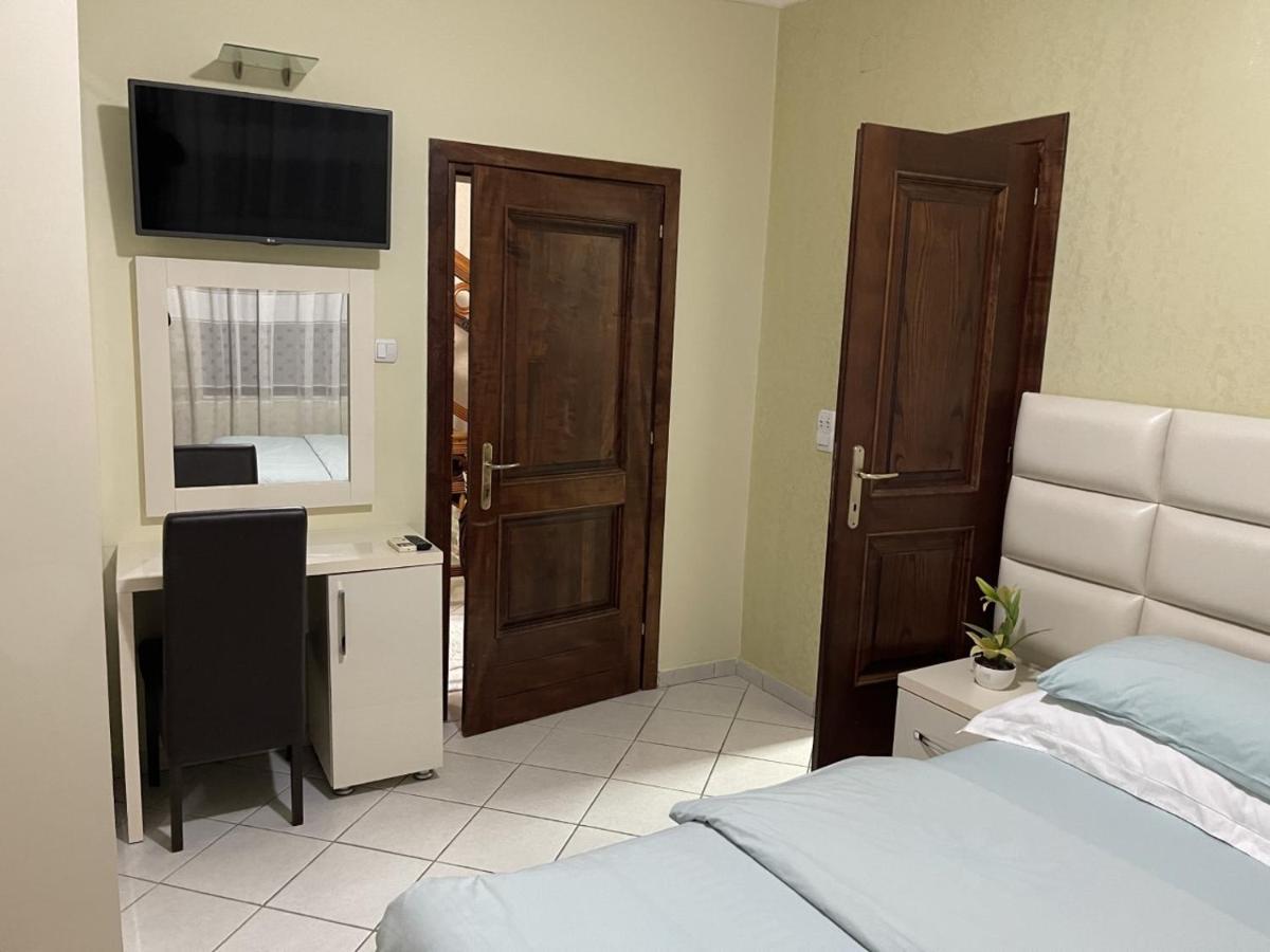 Apartments Kalaja อุลซิน ภายนอก รูปภาพ